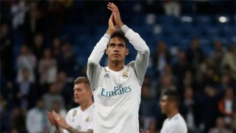 M.U sáng cửa giành Varane