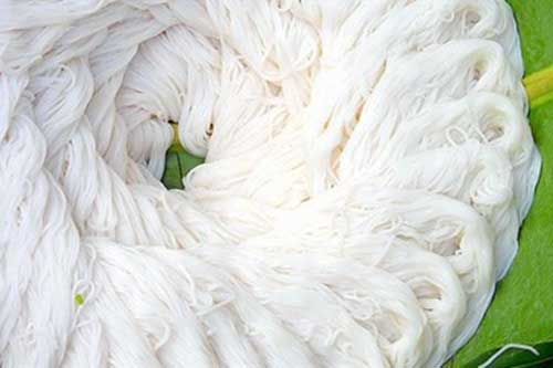 Mẹo bảo quản bún qua đêm ngon dai, không chua