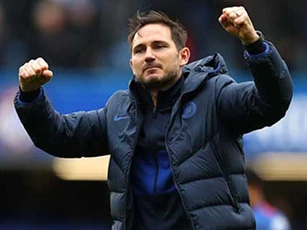 Lampard thừa nhận làm HLV khó hơn cầu thủ