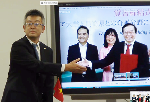 ĐH Đông Á  “bắt tay” trực tuyến với Nagasaki đưa sinh viên sang Nhật thực tập nghề và làm việc 
