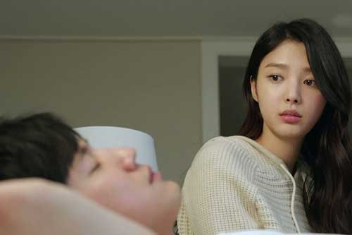 Chồng dẫn về nhà đứa trẻ giống như đúc nhưng vẫn một mực "hãy tin anh", tôi phải ném tờ đơn ly dị lên bàn anh mới bật khóc nói ra lý do sốc