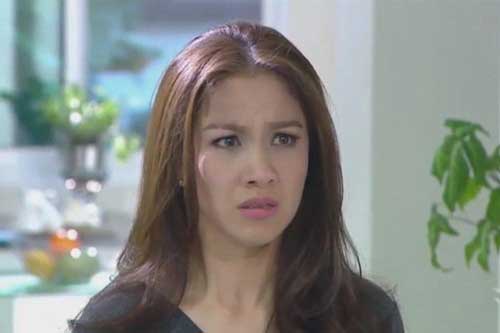 Tình cờ gặp bạn trai đang dìu một phụ nữ có bầu, tôi tưởng chị gái anh nên hân hoan tới chào hỏi, nào ngờ lại được chị ta báo cho một tin chấn động