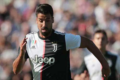 Khedira "gạ gẫm" thầy Mourinho hòng thoát khỏi "địa ngục" Juventus