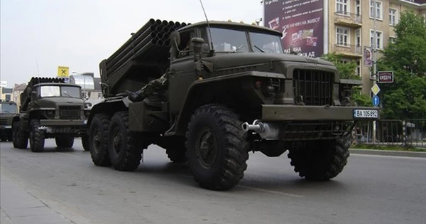 Ukraine đang có kế hoạch trang bị đạn nhiệt áp cho các tổ hợp pháo phản lực phóng loạt. Ảnh: Defense Express.