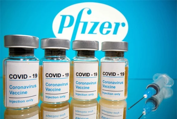 Thiếu hụt các thiết bị đông lạnh bảo quản vaccine COVID-19 - Ảnh 1.