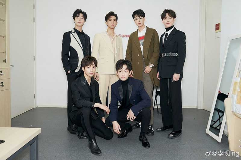 Top 10 phim ng&#xF4;n t&#xEC;nh Hoa Ng&#x1EEF; quy t&#x1EE5; d&#xE0;n nam th&#x1EA7;n &#x27;kh&#x1EE7;ng&#x27; nh&#x1EA5;t