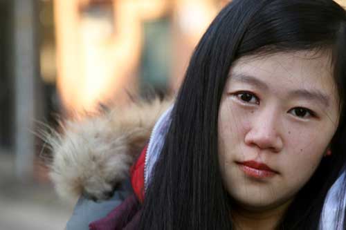 Viết đơn ly hôn xong, tôi đưa chồng đọc, không ngờ anh ký luôn mà chẳng chút do dự