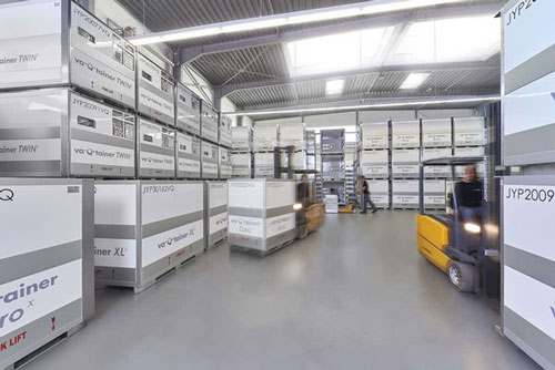 Thiếu hụt các thiết bị đông lạnh bảo quản vaccine COVID-19