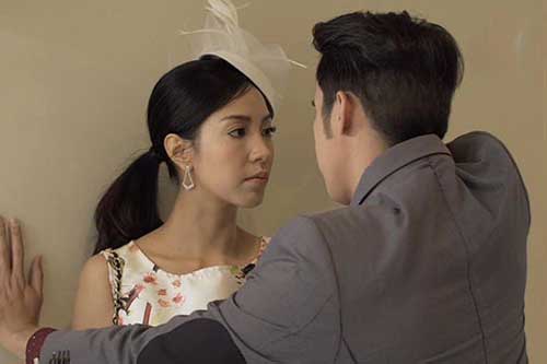 Đầy tháng con trai, tôi đầu tư tổ chức hoành tráng nhưng lại bị vợ làm cho bẽ mặt trước cả trăm người