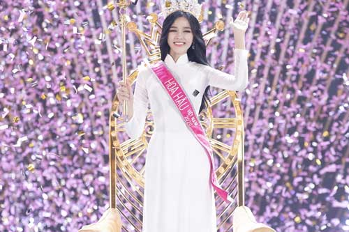Tân Hoa hậu Đỗ Thị Hà: Những ngôn từ đó chưa đủ để đánh giá tôi là vô văn hóa