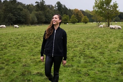 Người mẫu Mandy Lieu: 'Tôi chẳng có gì ngoài những đứa con'