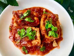 Đổi món đậu hũ thịt sốt cà chua cho bữa cơm thêm tròn vị