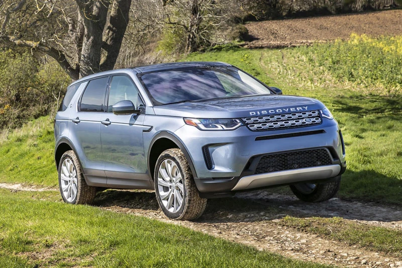 Land Rover Discovery Sport 2020.