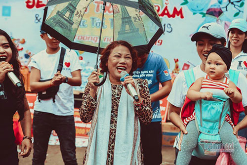 Cháu trai tiết lộ cuộc sống "vui có, khổ cũng có" của Siu Black