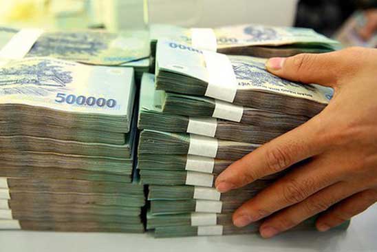 Khoảng 2.400 lao động bị ngừng việc được trả lương từ gói hỗ trợ 16.000 tỷ đồng