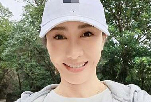 Lê Tư đưa ba con đi chơi núi