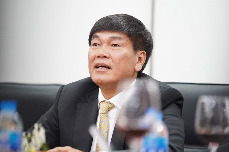 Tỷ phú Trần Đình Long trở thành người giàu thứ 3 Việt Nam