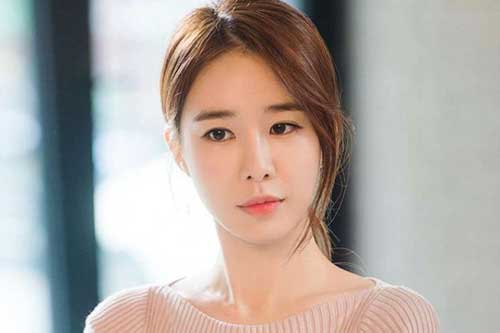 Mang 2 con gà và rau sạch lên thành phố chị chồng đã xỉa xói "chỉ giỏi vơ vét", tôi có hành động cao tay khiến chị lẳng lặng lủi vào nhà