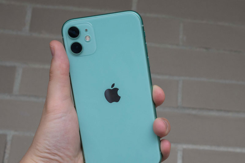 iPhone 11 cũ liên tục giảm giá tại Việt Nam