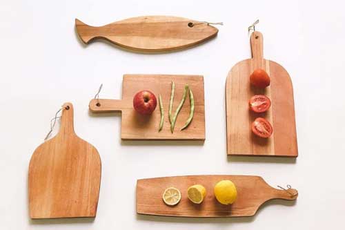 Mẹo nhỏ giúp bạn làm sạch thớt gỗ