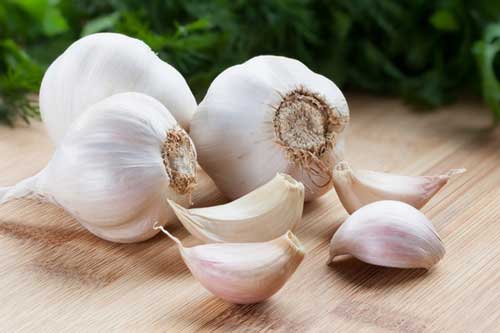 Chỉ 1 củ tỏi bạn có thể làm được nhiều điều không ai ngờ tới