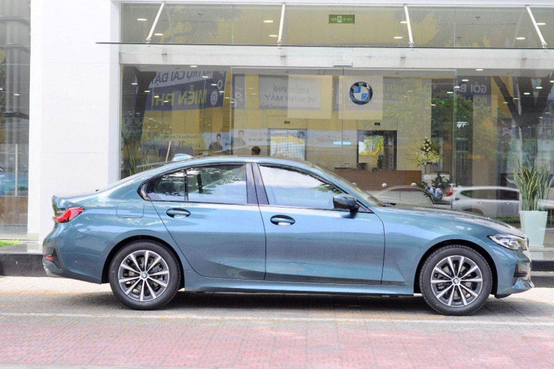 10 điều cần biết về BMW Series 3 giá từ 1,899 tỷ đồng