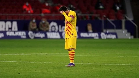 Barca khởi đầu tệ nhất 25 năm qua