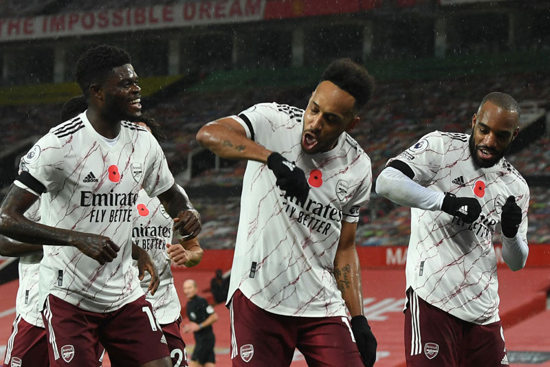 Chia điểm với Leeds, Arteta nhận 'báo động đỏ' về hàng công Arsenal