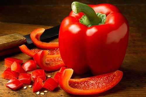 Những rau củ nấu chín là 'vứt đi', ăn sống mới giữ nguyên chất bổ