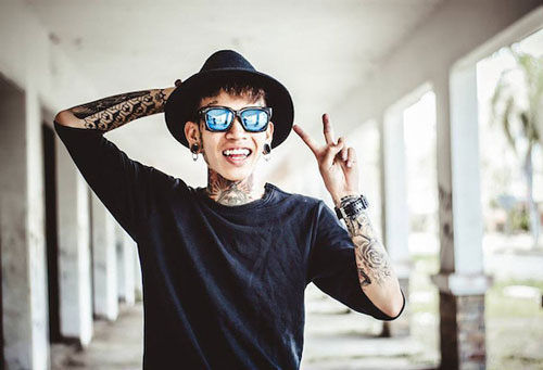 Dế Choắt: Từ cậu bé bốc vác, chăn ngựa tới quán quân Rap Việt