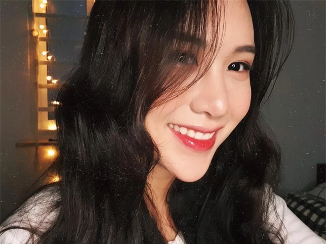 Ngoại hình trái ngược một trời một vực của 2 con ruột NSND Trần Nhượng - Ảnh 5. Ngoại hình trái ngược một trời một vực của 2 con ruột NSND Trần Nhượng - Ảnh 5.
