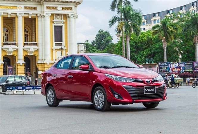 Top 5 sedan bán chạy nhất tháng: Mitsubishi Attrage xuất hiện