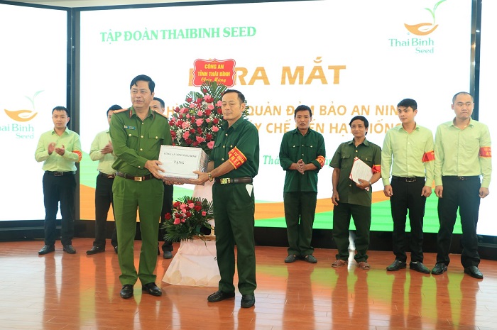 Nhà máy chế biến hạt giống ThaiBinh Seed ra mắt mô hình “Tổ tự quản đảm bảo an ninh, an toàn”
