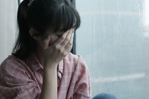 Chồng vô trách nhiệm với gia đình, mẹ chồng còn yêu cầu trả 9 triệu để trông cháu giúp và màn "vùng lên" bất ngờ của cô vợ