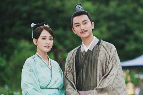 Vị Hoàng hậu ép vua sống cảnh “một vợ một chồng”, vì ghen tuông mà diệt trừ tình địch khiến Hoàng đế cũng phải rời cung ra đi