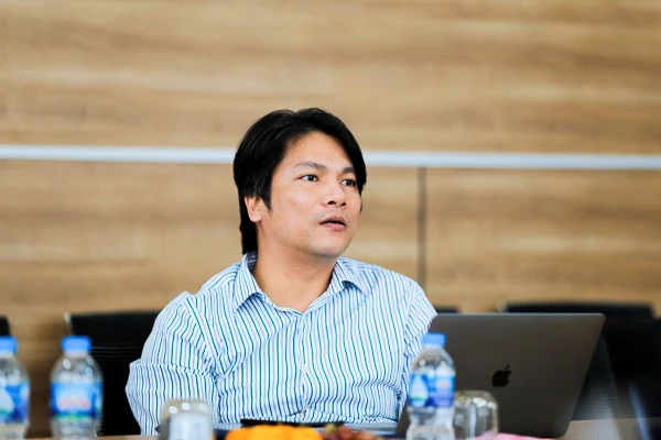 Ông Vũ Thế Bình, Tổng thư ký Hiệp hội Internet Việt Nam chia sẻ tại Tọa đàm.