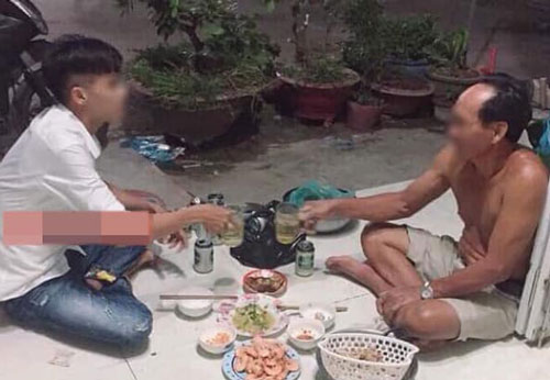 Về nhà bạn gái chơi, được bố vợ tương lai mời rượu nhưng chàng trai nói một câu khiến ai cũng sốc
