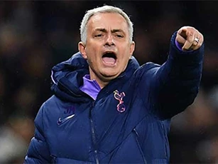 Mourinho 'tẩy não' cầu thủ, Tottenham đã sẵn sàng vô địch Ngoại hạng Anh