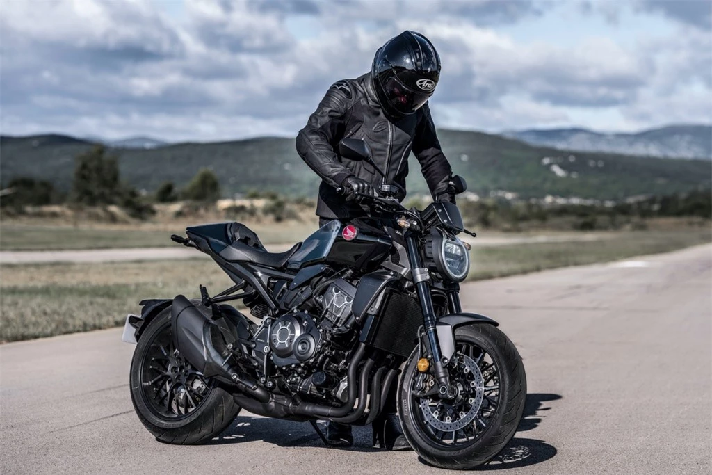 Honda CB1000R Black Edition 2021.