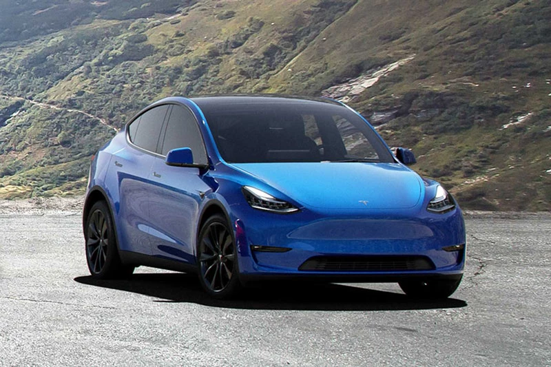 8. Tesla Model Y 2020 (giá khởi điểm: 48.000 USD).