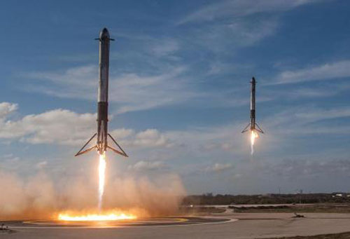 Mỹ có đủ tiền để dùng tên lửa chuyển hàng?