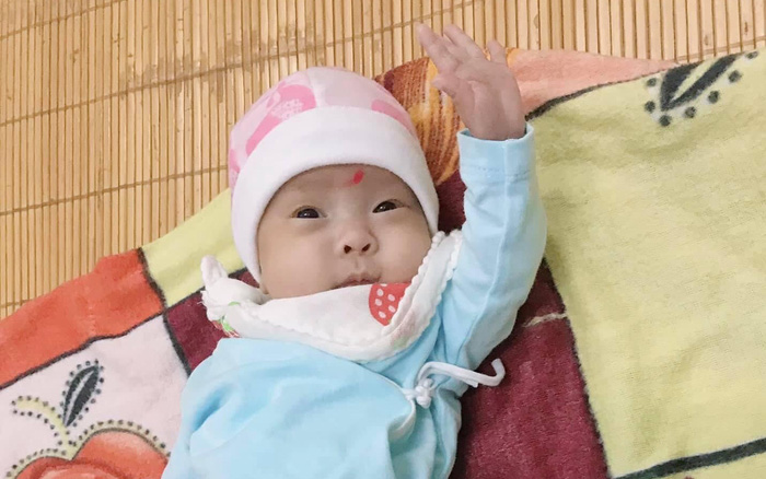 Kỳ tích Bệnh viện tỉnh nuôi sống bé sinh non nhẹ cân nhất Việt Nam, chỉ nặng 480g