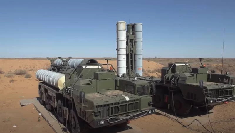 Hệ thống tên lửa phòng không tầm xa S-300 của Nga. Ảnh: TASS.