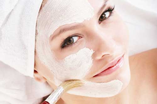 Cách làm trắng da, chống lão hóa đơn giản từ nước vo gạo