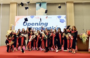 Trường Đại học Việt Đức: Trao bằng tốt nghiệp cho 183 tân cử nhân, thạc sỹ