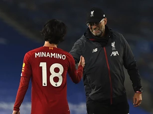 HLV Klopp hứa trao thêm cơ hội cho Minamino