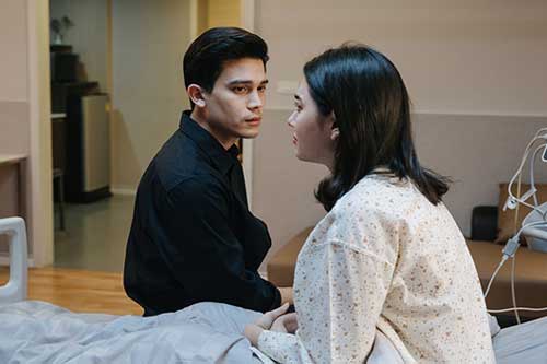 Ruồng rẫy khi nghe tin vợ phải cắt một bên ngực, song chưa đầy 1 năm chồng lạy lục xin quay lại nhưng chỉ nhận được 4 chữ "đắng ngắt"