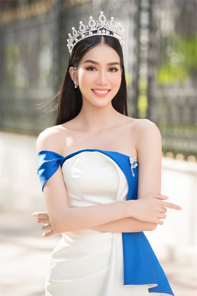 HOT: Á hậu 1 Phương Anh vừa đăng quang đã dẫn đầu BXH của fan sắc đẹp quốc tế, Giám đốc truyền thông Miss International khen tới tấp! - Ảnh 5.