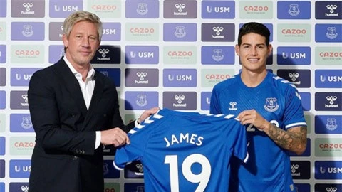 Brands (trái) đã mang về Everton nhiều cầu cầu thủ chất lượng, điển hình là James Rodriguez