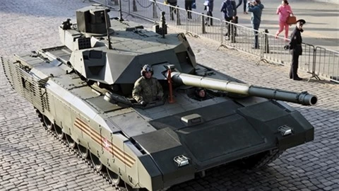 Vi sao Nga bo 'doi mat do' OTShU-1-7 tren T-14 Armata?